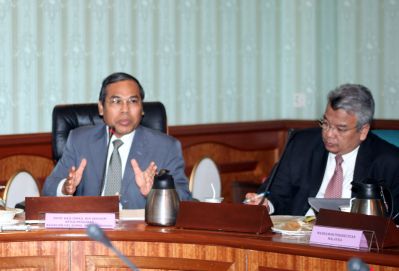 1SESI_PEMBENTANGAN_HASIL_KAJIAN_DIBAWAH_GERAN_PENYELIDIKAN_JPUUM