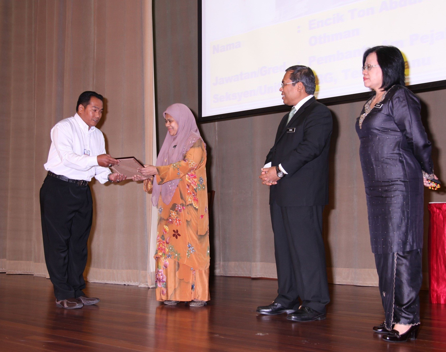 4PERHIMPUNAN BHEUU BULAN JULAI 2013