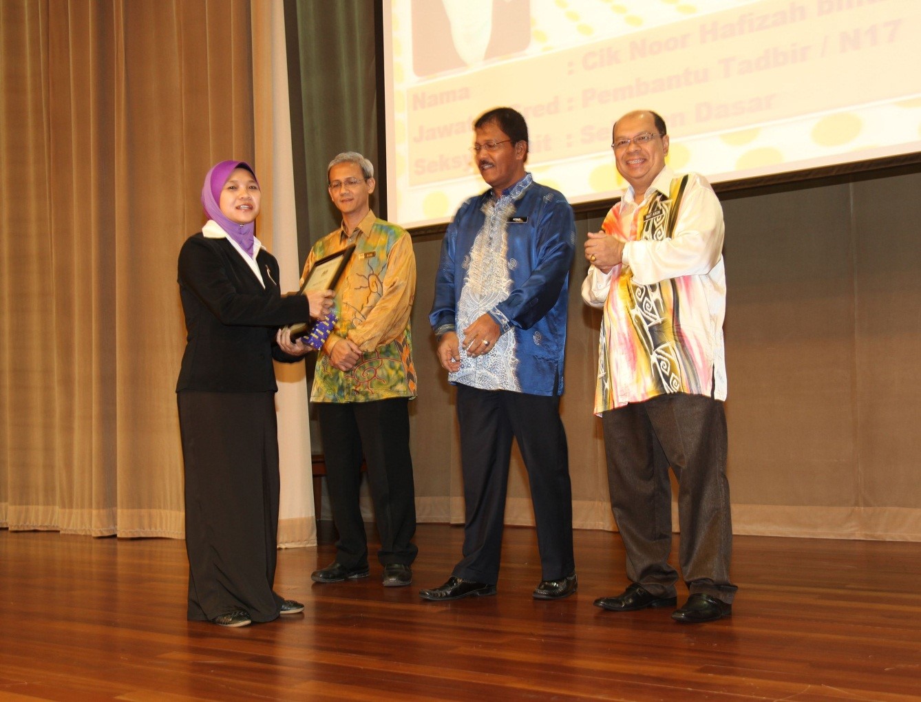 3PERHIMPUNAN BHEUU BULAN NOVEMBER 2013