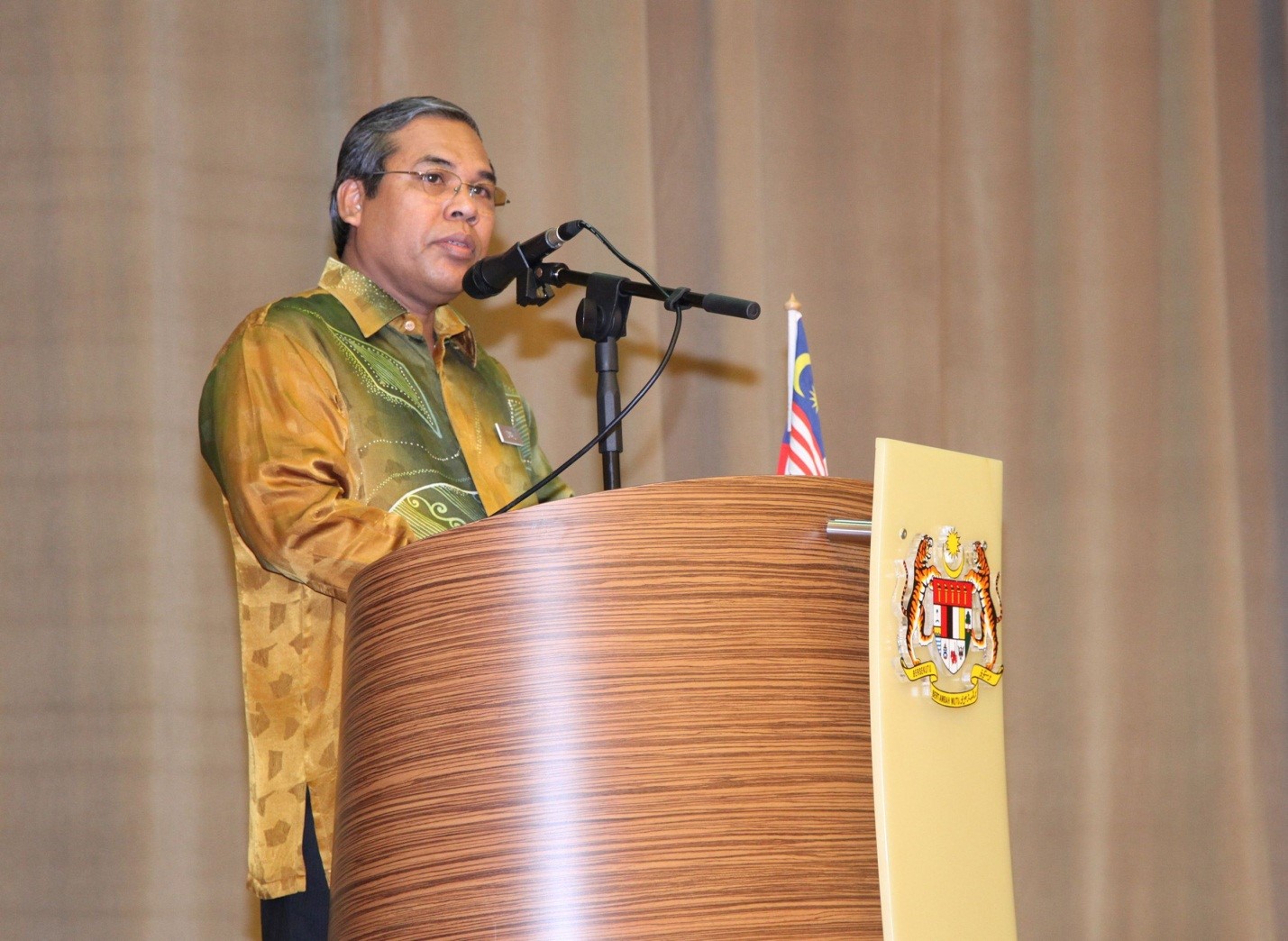 1PERHIMPUNAN BHEUU BULAN OKTOBER 2013