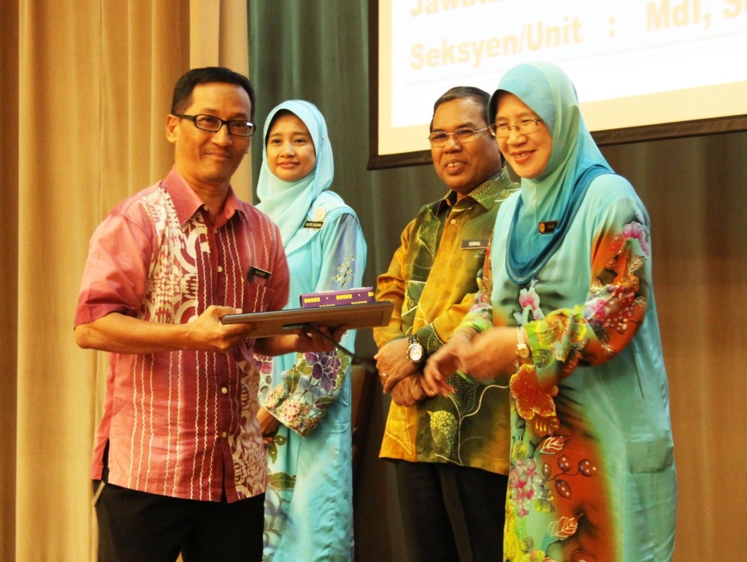 5PERHIMPUNAN BHEUU BULAN OKTOBER 2013