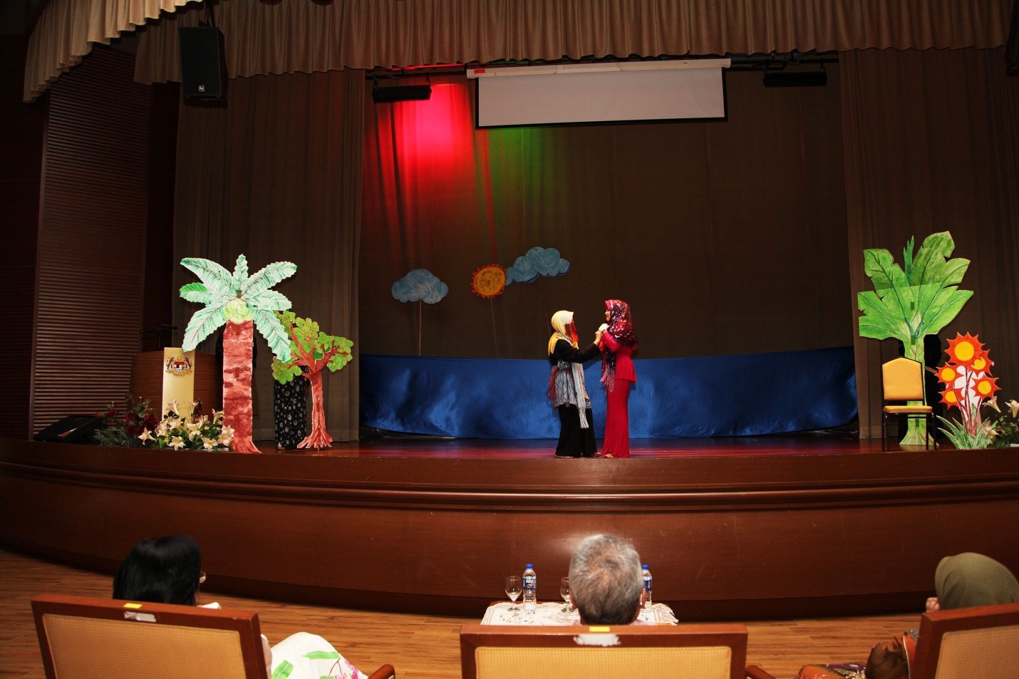 7PERTANDINGAN BERBALAS PANTUN BHEUU 2013