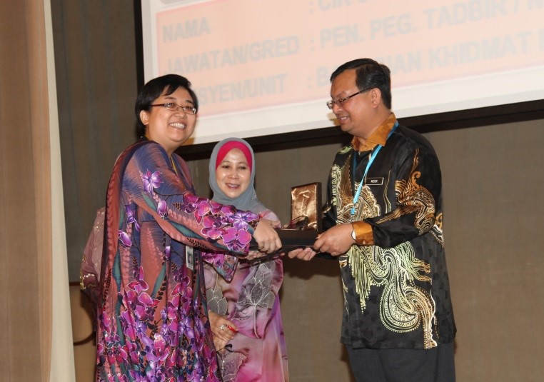 6PERHIMPUNAN BHEUU BULAN JUN 2014
