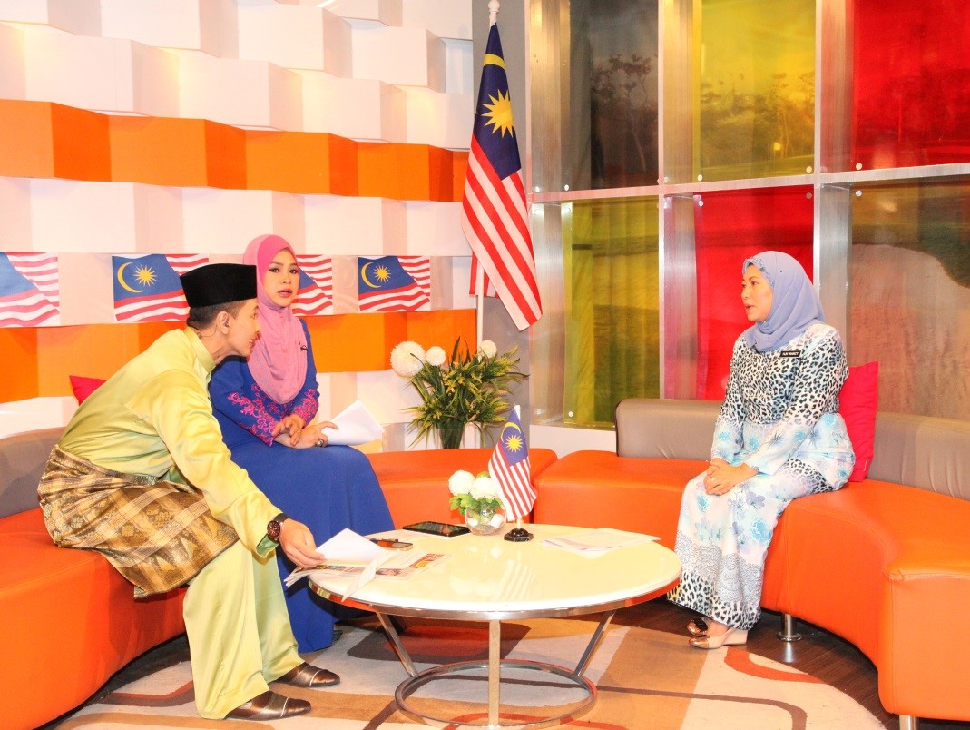 1YB NANCY DALAM SLOT SELAMAT PAGI MALAYSIA