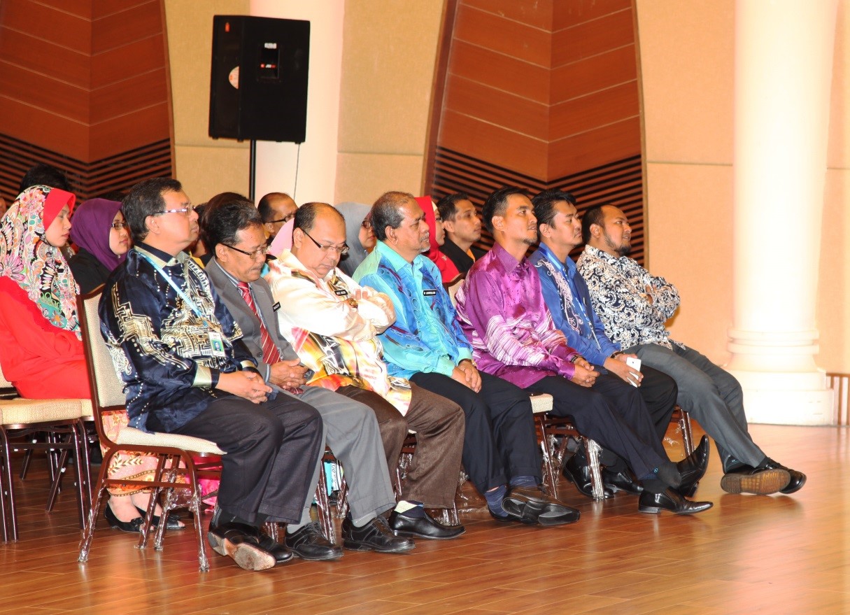 2PERHIMPUNAN BULANAN BHEUU MEI 2015