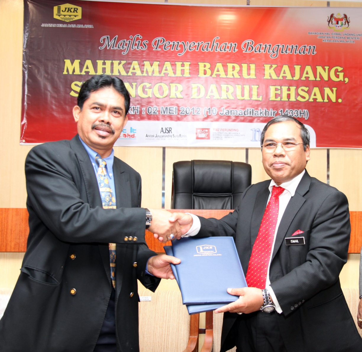 2Majlis_Penyerahan_Bangunan_Kompleks_Mahkamah_Kajang_02052012