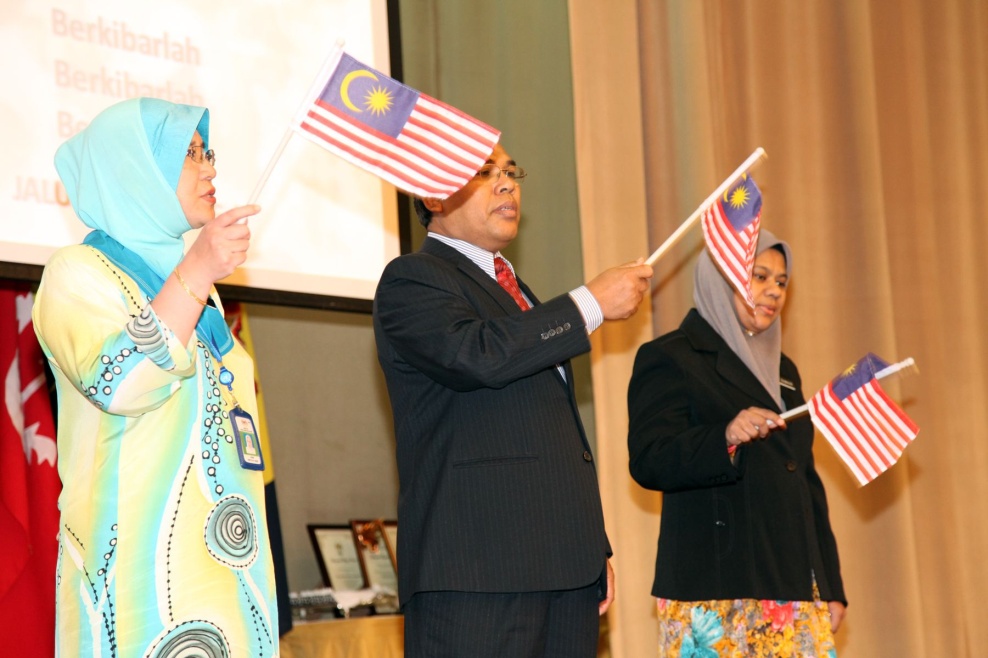 2PERHIMPUNAN_BULANAN_BHEUU_OGOS_2012