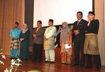 2PERHIMPUNAN_BULAN_APRIL2012