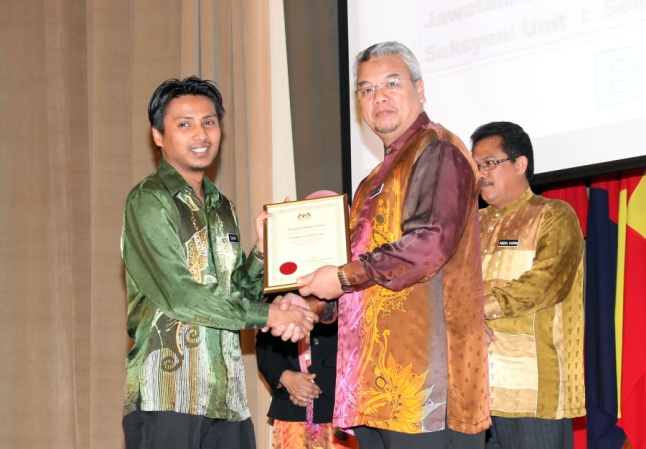 2PERHIMPUNAN_BULAN_JUN2012