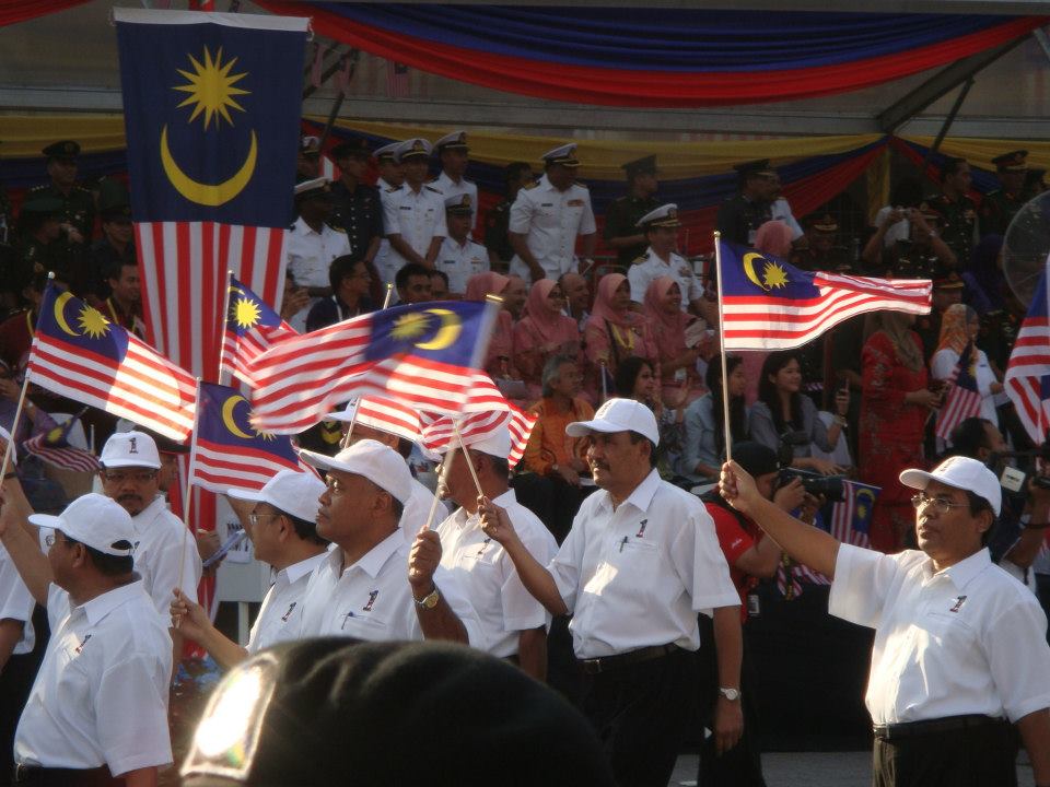 2SAMBUTAN_MERDEKA_2012