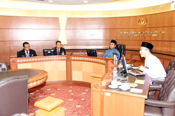 2SESI_PERJUMPAAN_RAKAN_PEMBIMBING_BHEUU