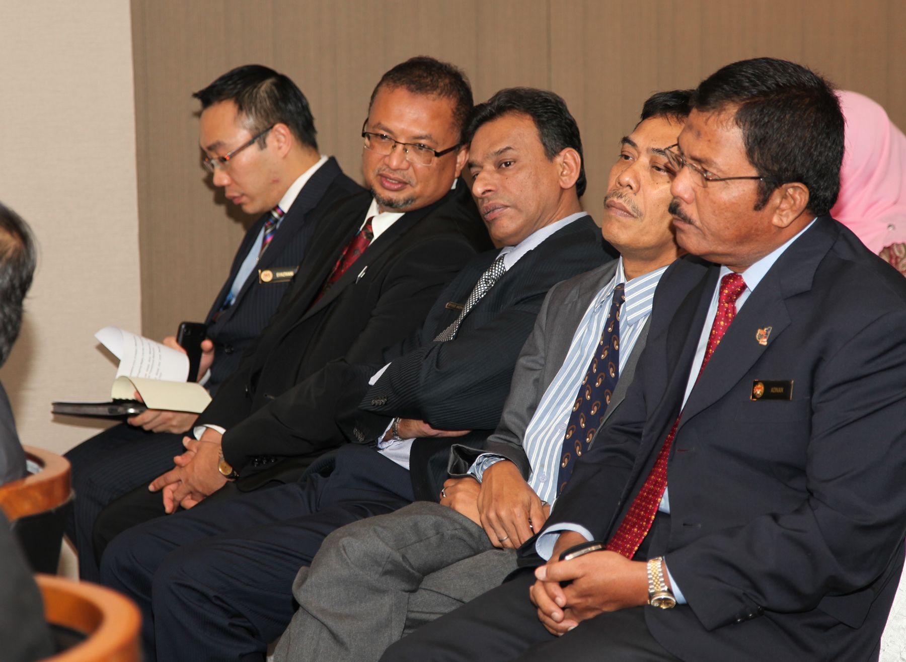 3Penyerahan_Projek_NKRA_CRT_FasaIII_20032012