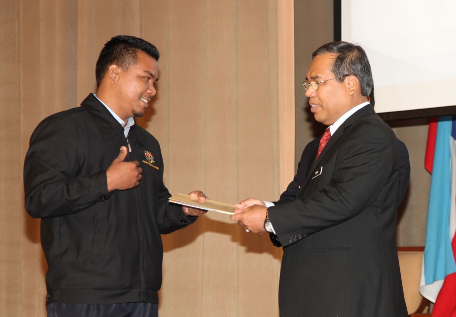 7PERHIMPUNAN_BULAN_JULAI2012