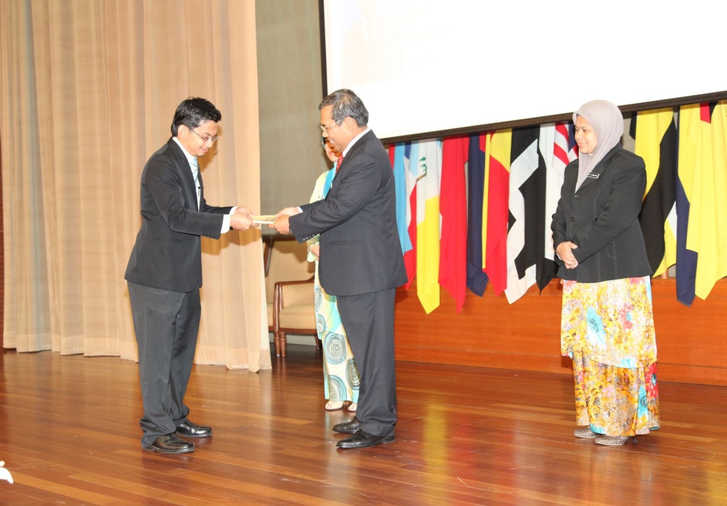 8PERHIMPUNAN_BULANAN_BHEUU_OGOS_2012
