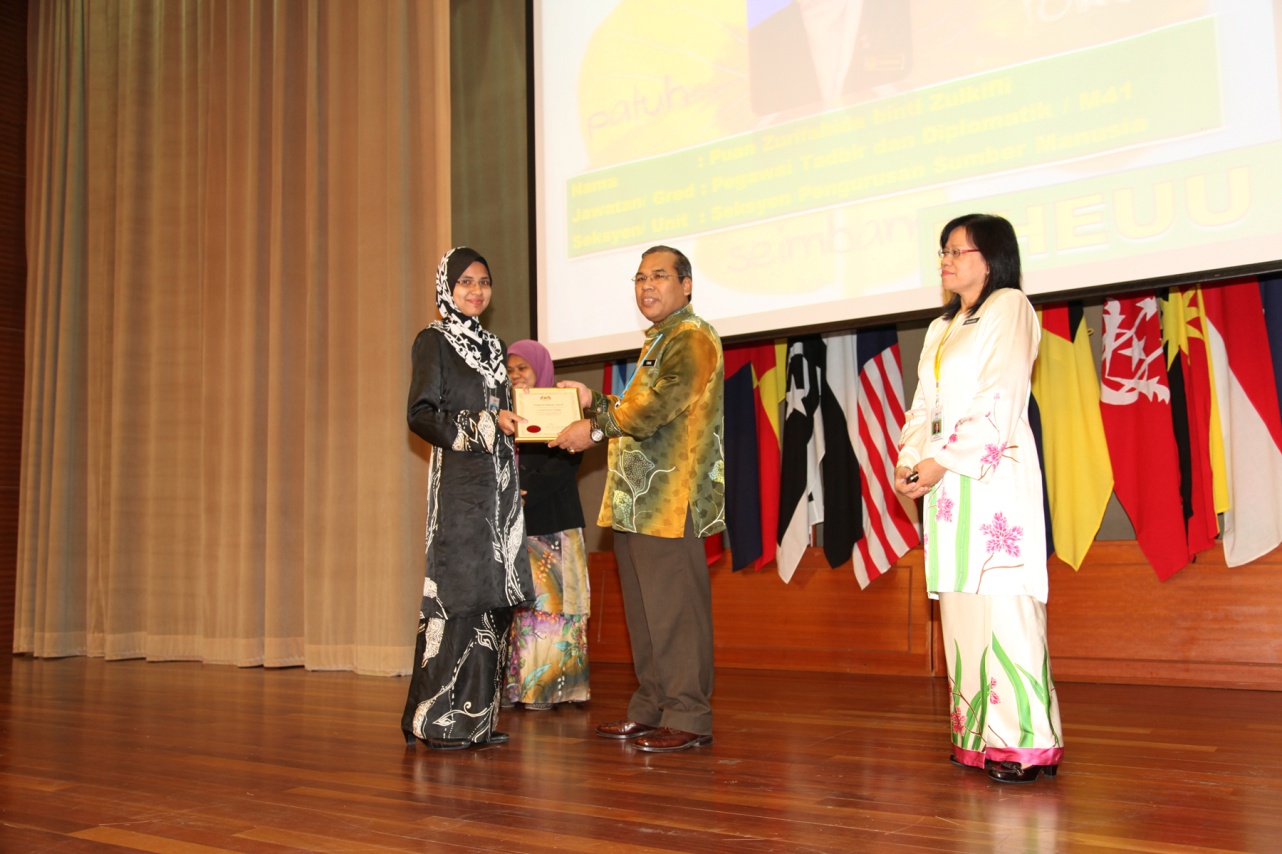9PERHIMPUNAN_BULANAN_OKTOBER2012