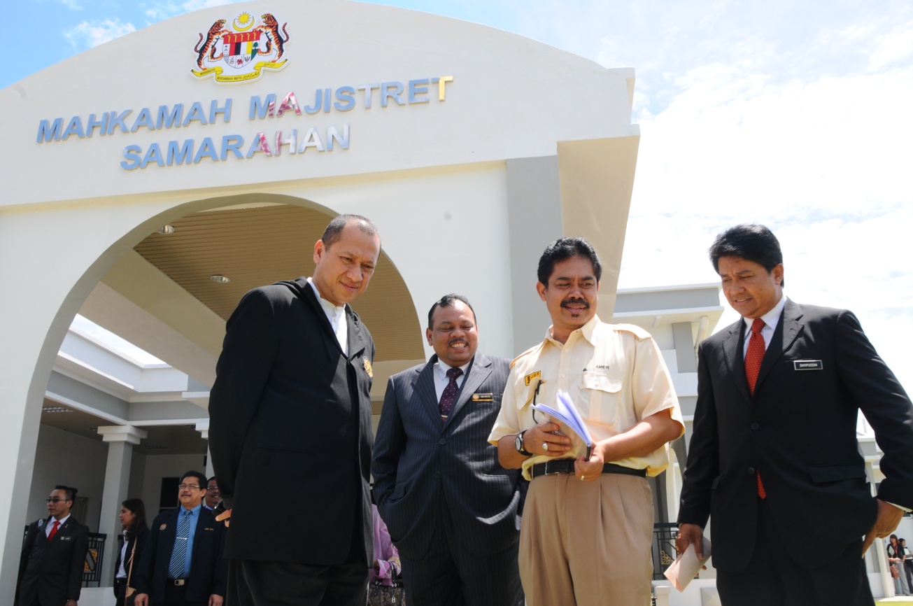 mahkamah_sarawak4